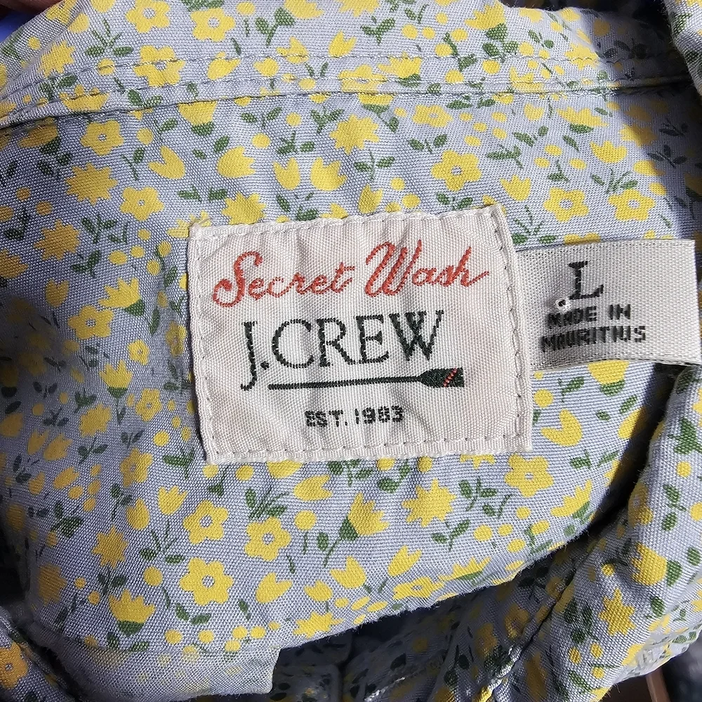 J. Crew Men's Light Tan Patterned Button Down Shirt